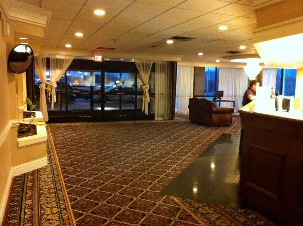 Governor'S Inn & Suites Memphis Exterior photo